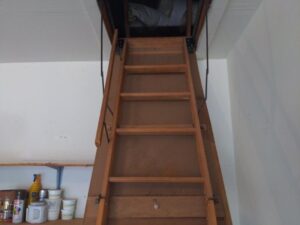 Attic pull down ladder